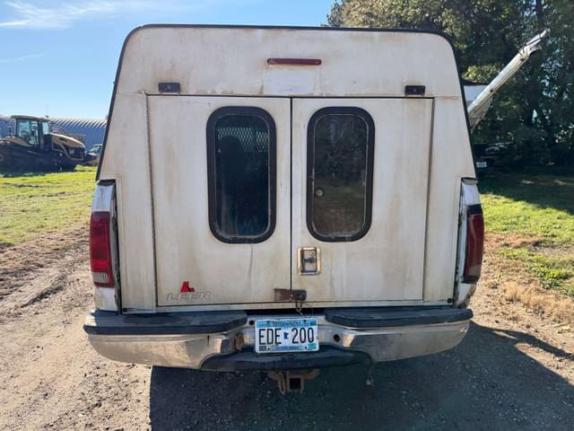 Image of Ford F-250 equipment image 4