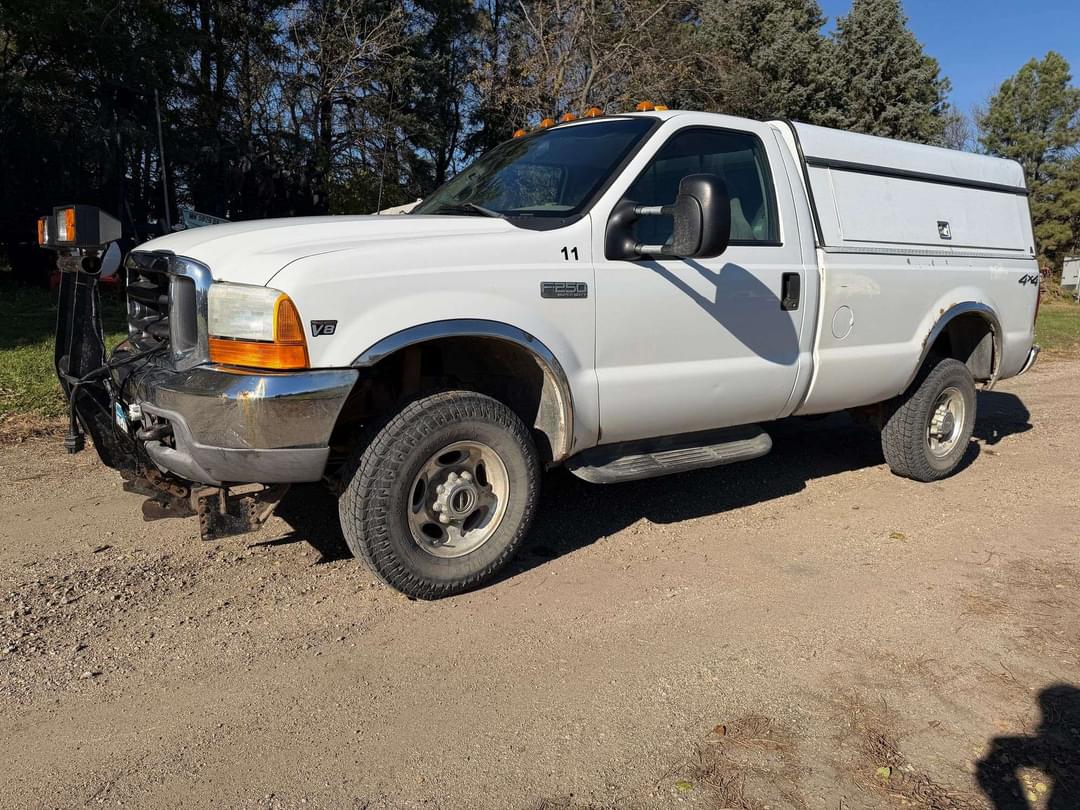 Image of Ford F-250 Primary image