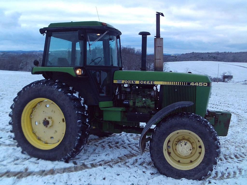 Image of John Deere 4450 Primary image