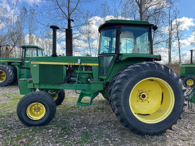 Image of John Deere 4430 equipment image 1