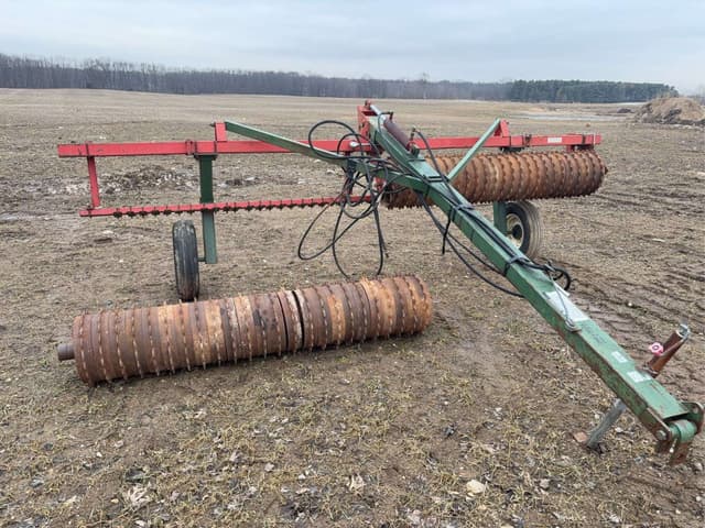 Image of Brillion Cultipacker equipment image 4