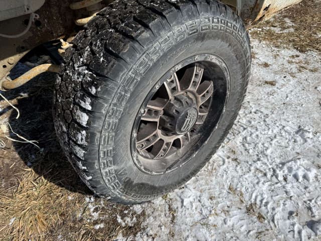 Image of Dodge Ram 2500 equipment image 3