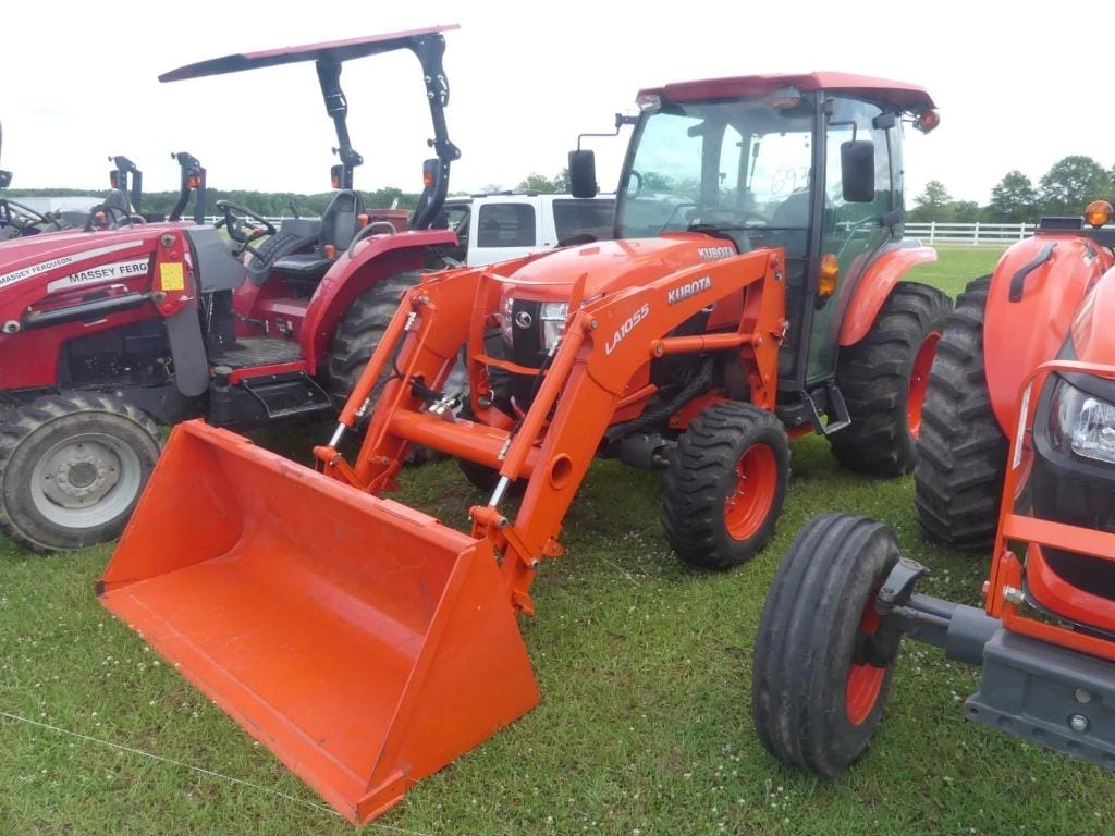 2023 Kubota L6060 Equipment Image0