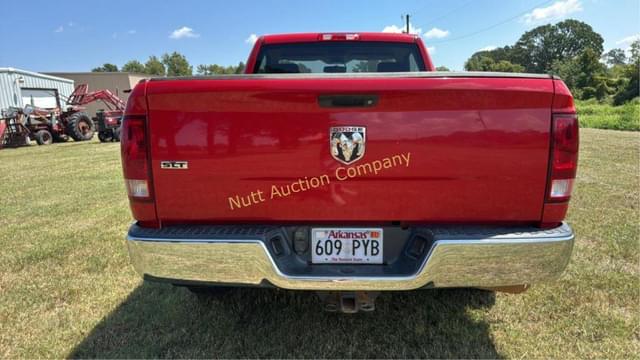 Image of Dodge Ram 1500 equipment image 2