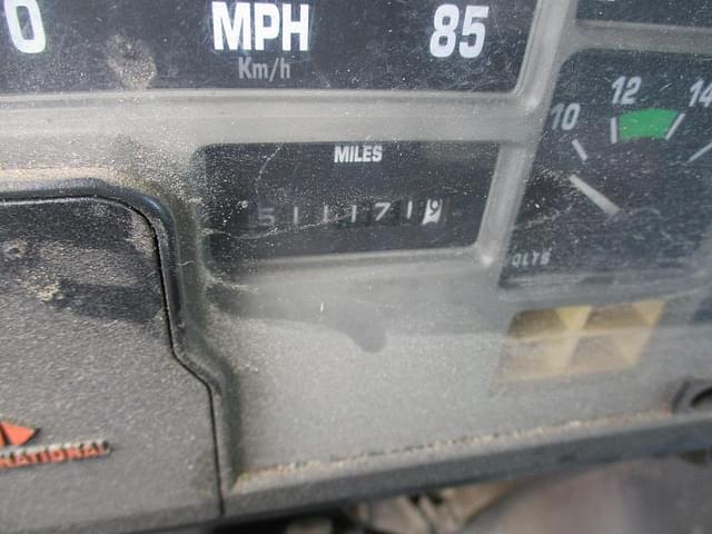 Thumbnail image International F-8200 25