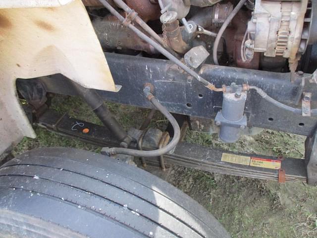 Thumbnail image International F-8200 32