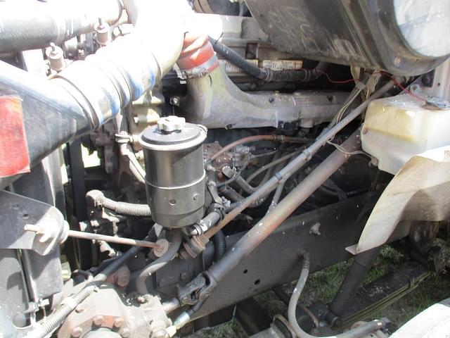 Thumbnail image International F-8200 40