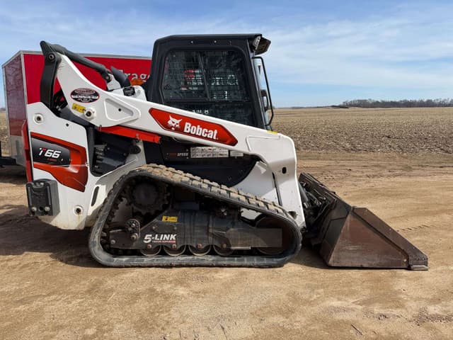 Image of Bobcat T66 equipment image 1