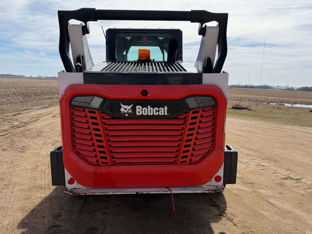 Image of Bobcat T66 equipment image 4