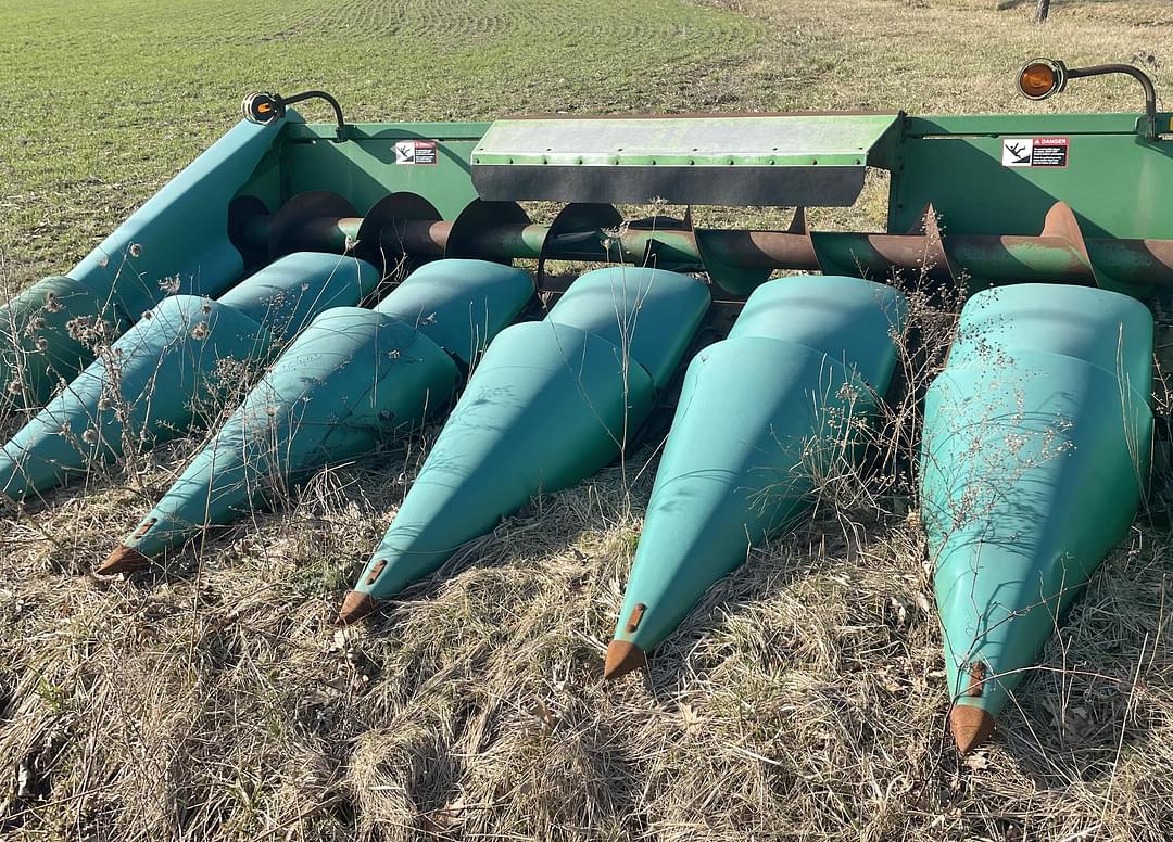 Image of John Deere 693 Image 0