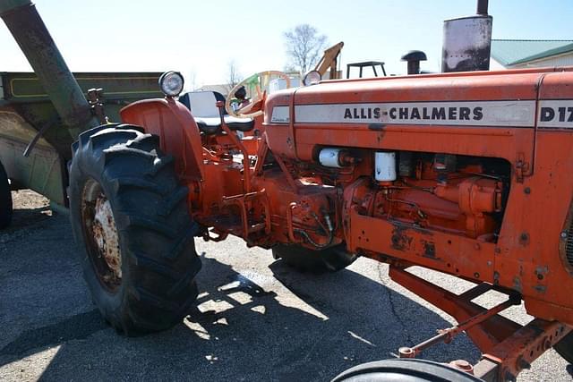 Image of Allis Chalmers D17 equipment image 2