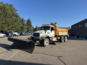 2009 Mack GU713 Image