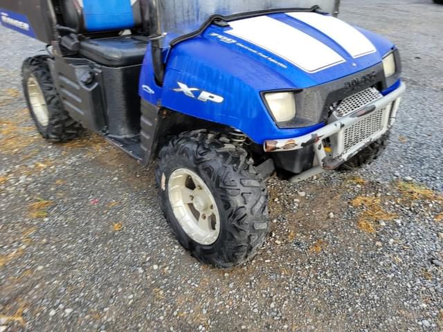 Image of Polaris Ranger 700 XP equipment image 2