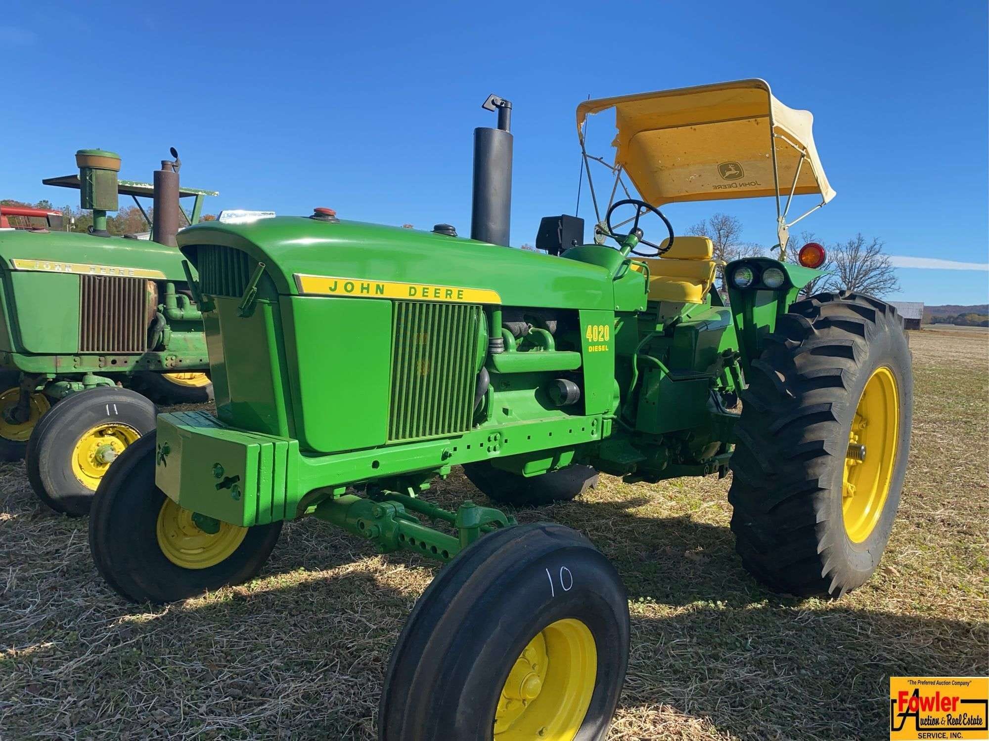1972 John Deere 4020 Equipment Image0