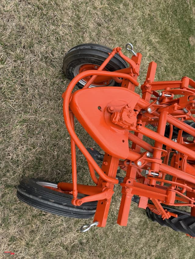 Image of Allis Chalmers G equipment image 1