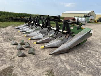 Main image John Deere 843