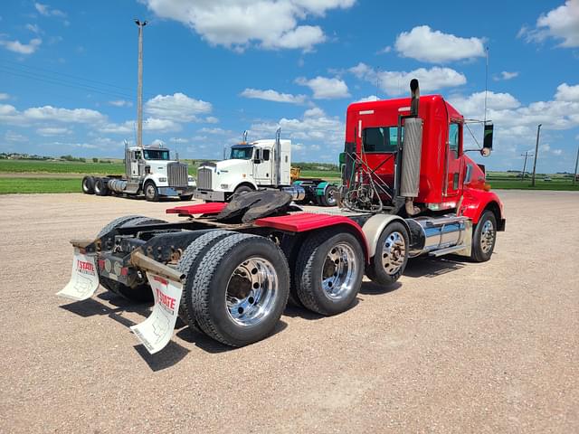 Image of Kenworth T800 equipment image 2