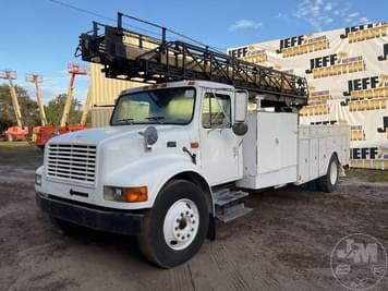 Main image International 4700