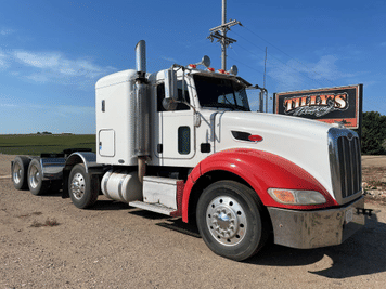 Main image Peterbilt 386
