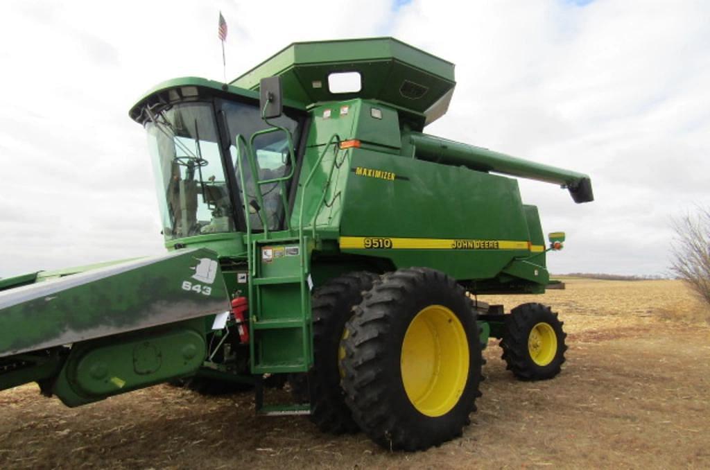 Image of John Deere 9510 Primary image