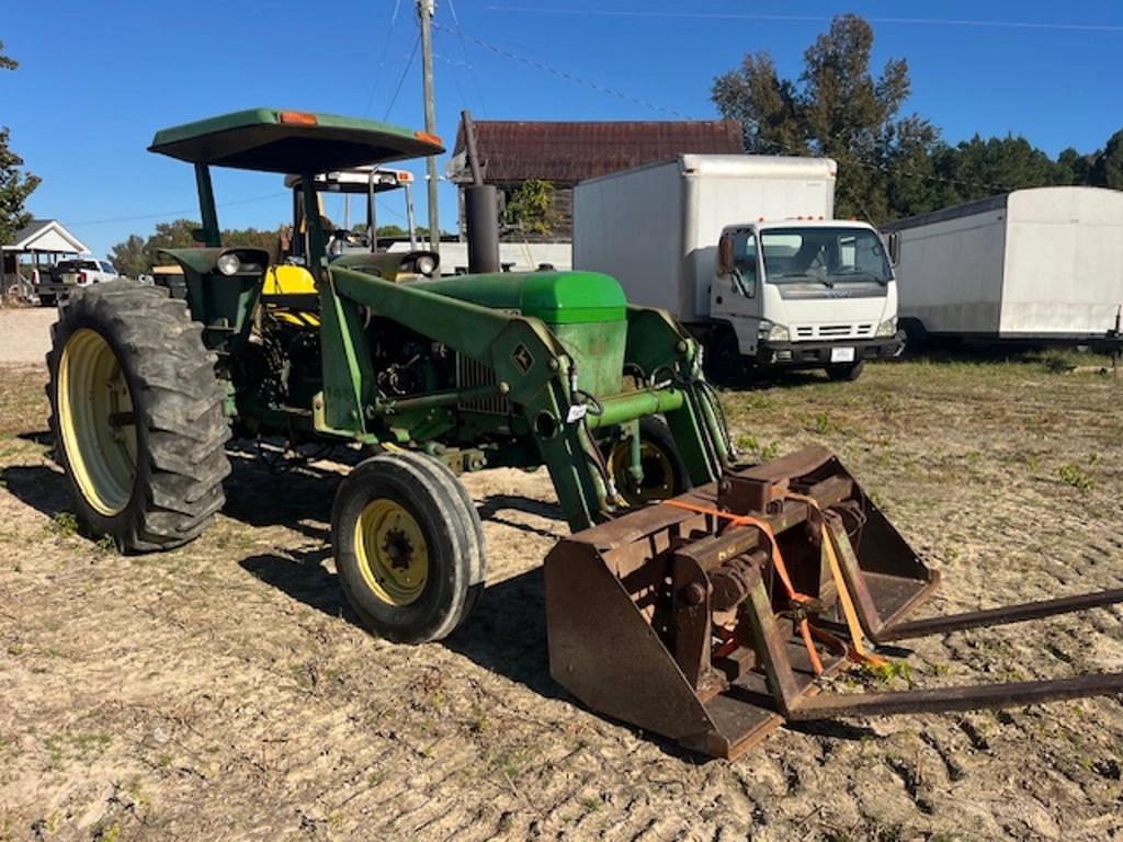 Image of John Deere 2640 Primary image