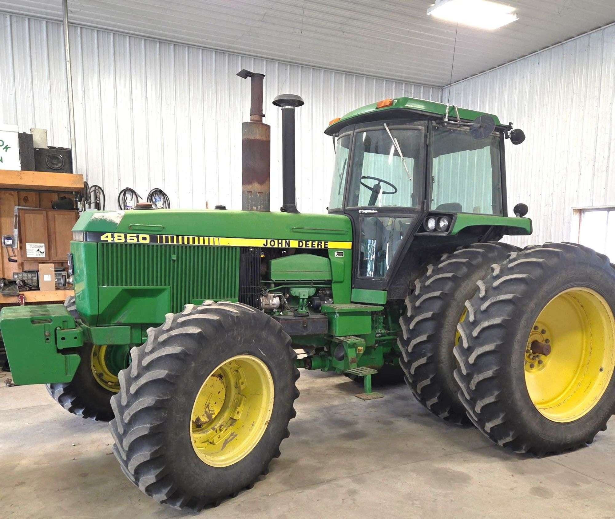 1988 John Deere 4850 Equipment Image0
