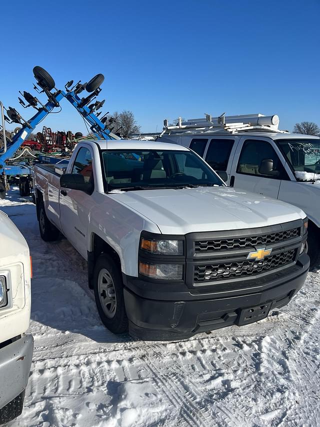 Image of Chevrolet 1500 equipment image 1