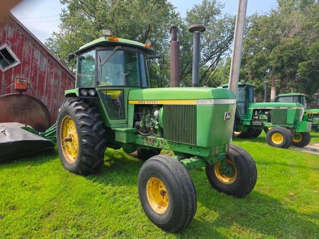 Image of John Deere 4430 equipment image 1