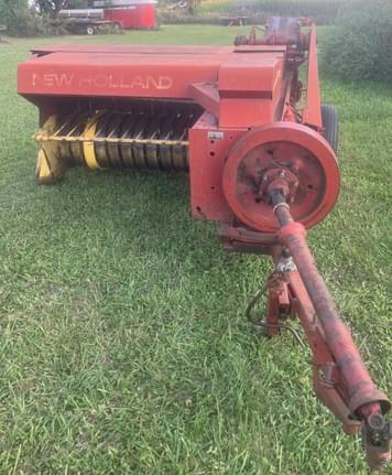 Main image New Holland Hayliner 273