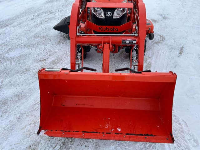 Image of Kubota BX2380 equipment image 4