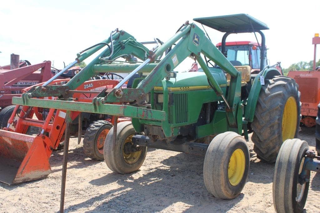 Image of John Deere 5300 Primary image