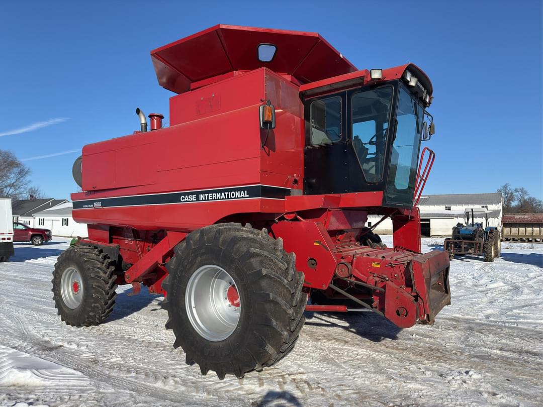 Image of Case IH 1688 Primary image