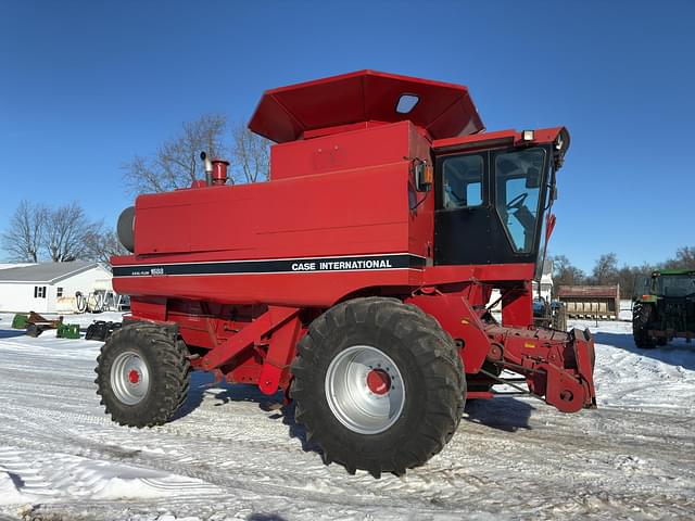 Image of Case IH 1688 equipment image 2