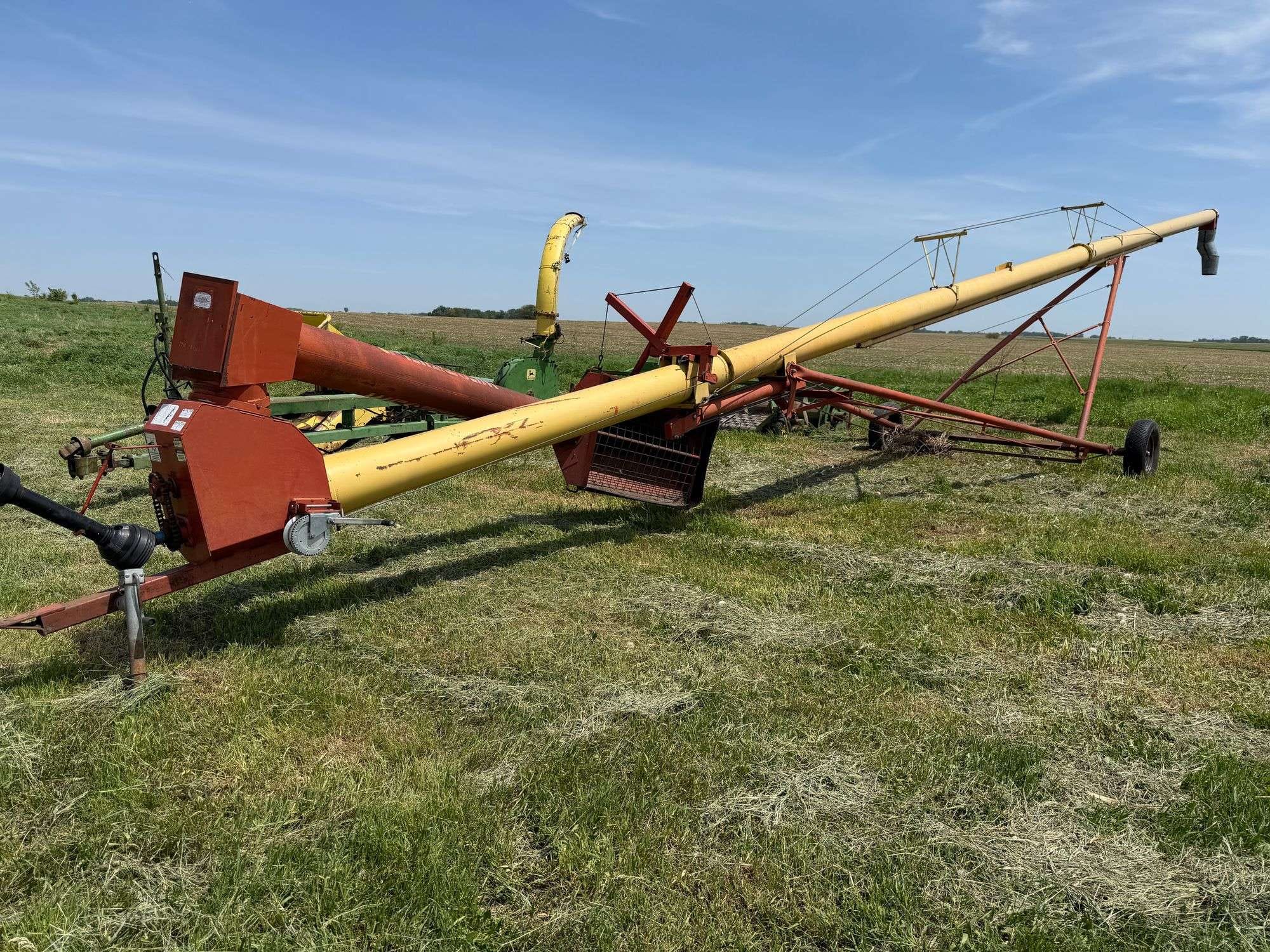 Westfield MK100-61 Equipment Image0