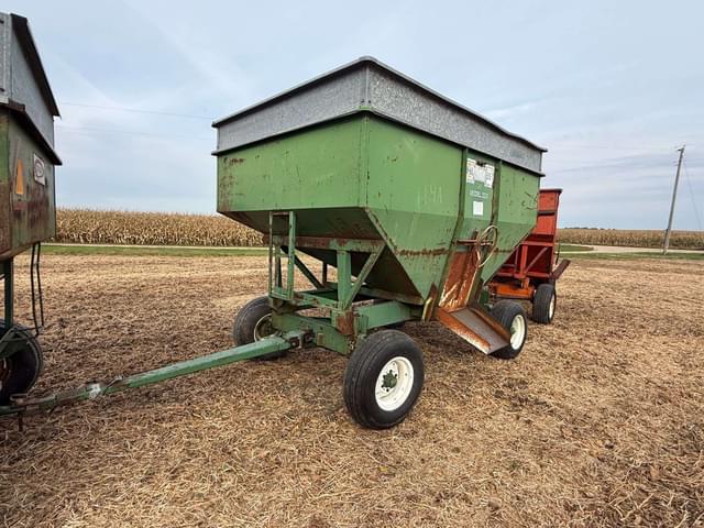 Image of Huskee 225 equipment image 1