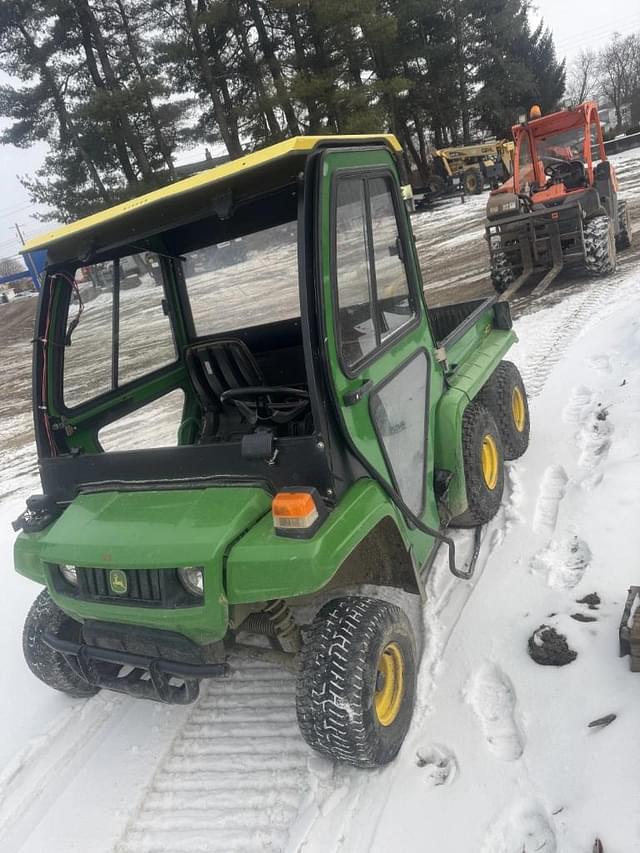 Image of John Deere Gator 6x4 equipment image 3