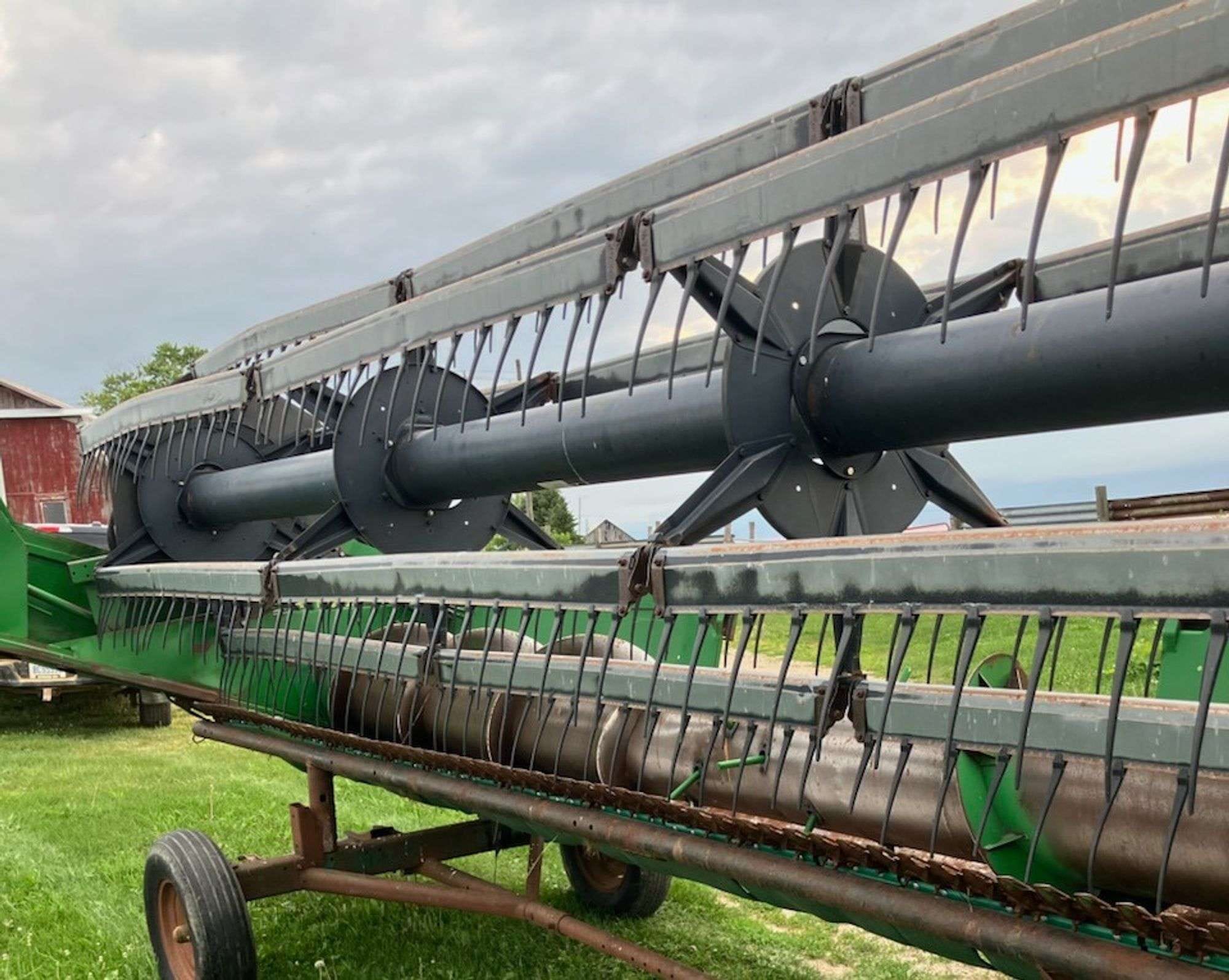 John Deere 920 Equipment Image0