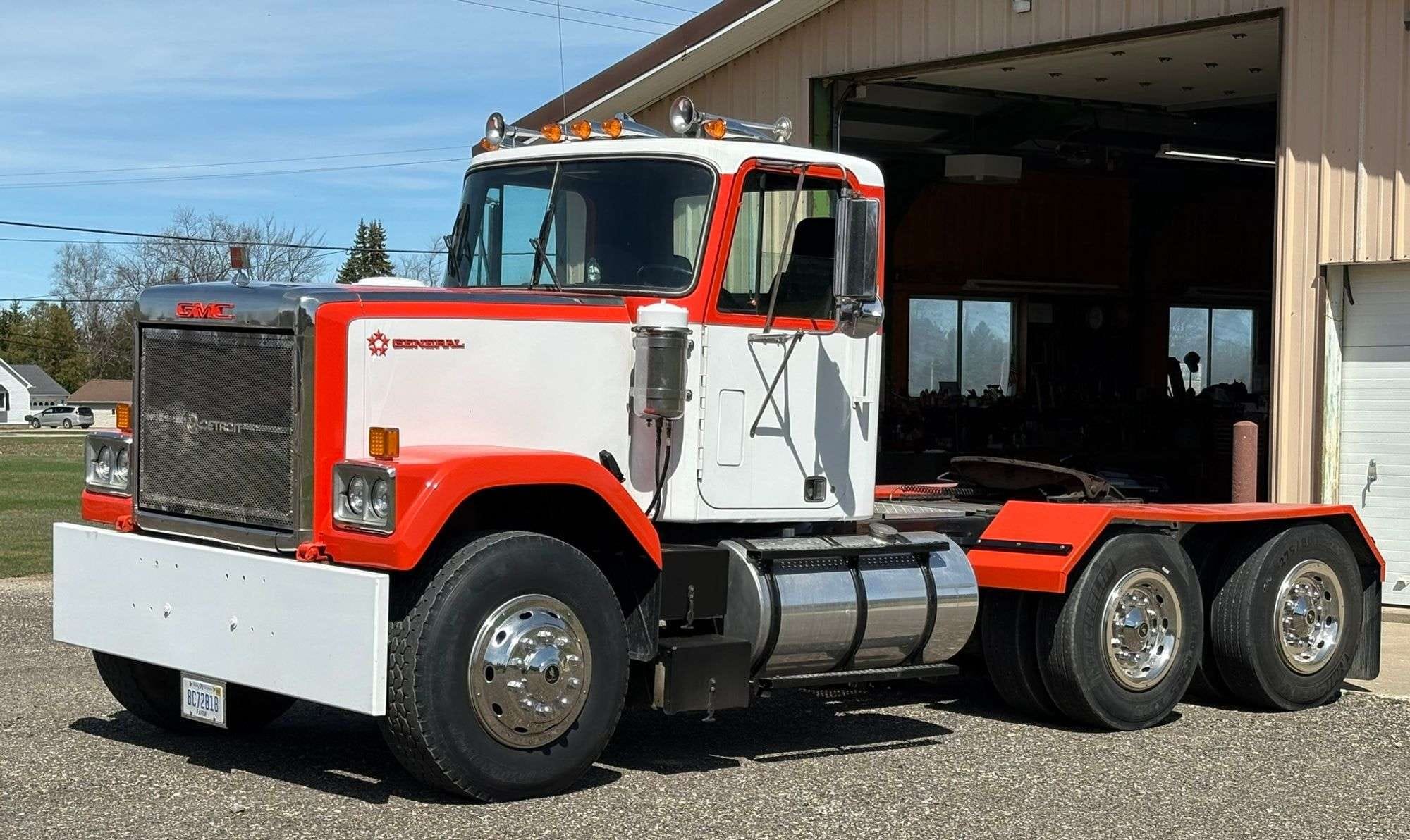 1986 GMC General Equipment Image0