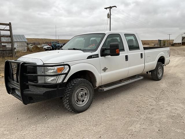 Image of Ford F-250 equipment image 1