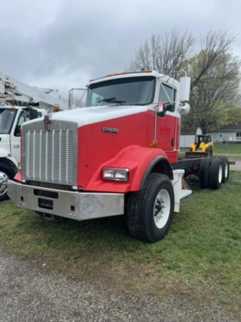 Image of Kenworth T800 Primary image