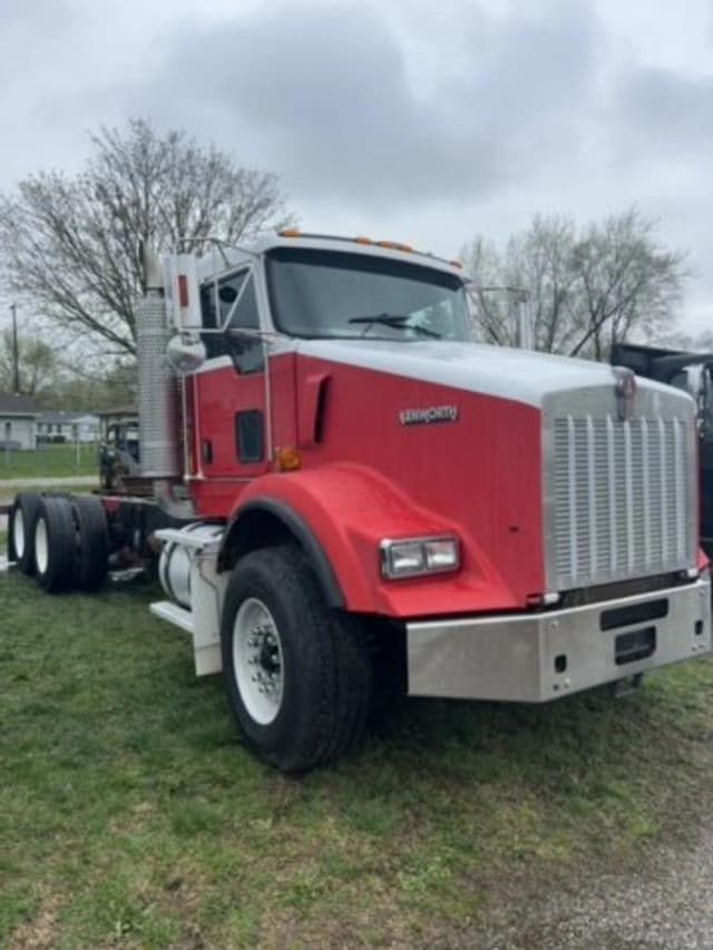 Image of Kenworth T800 equipment image 1