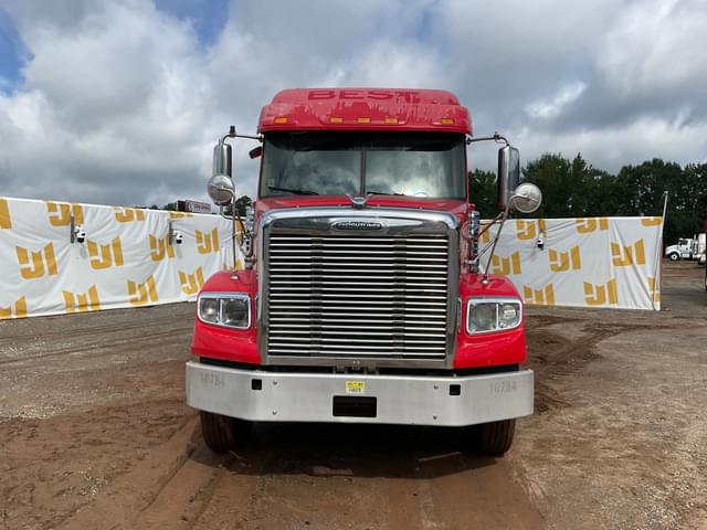 Image of Freightliner Coronado equipment image 1