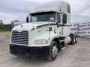 2014 Mack CXU613 Image