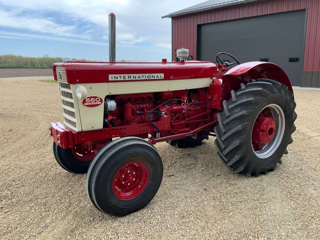 Image of International Harvester 560 Primary image