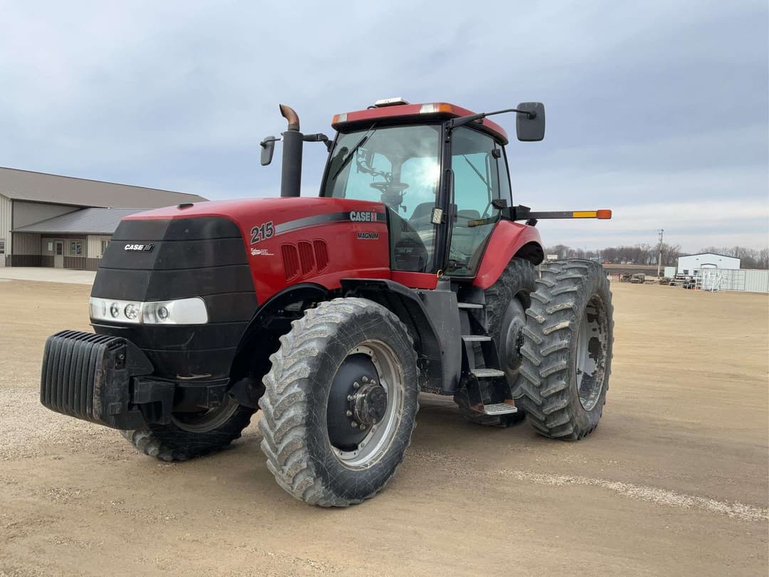 Image of Case IH Magnum 215 Primary image