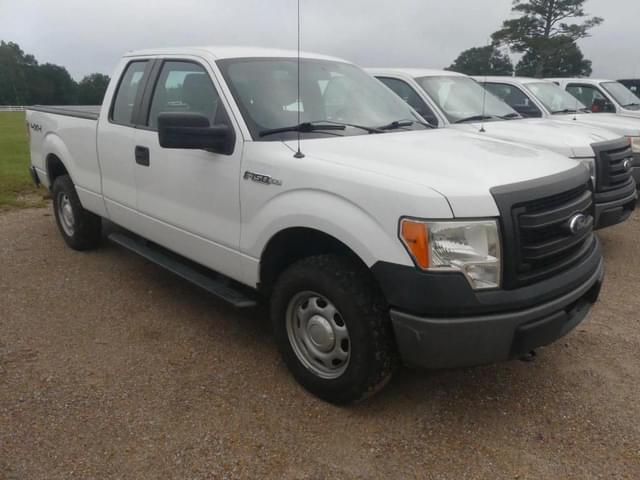 Image of Ford F-150 equipment image 1