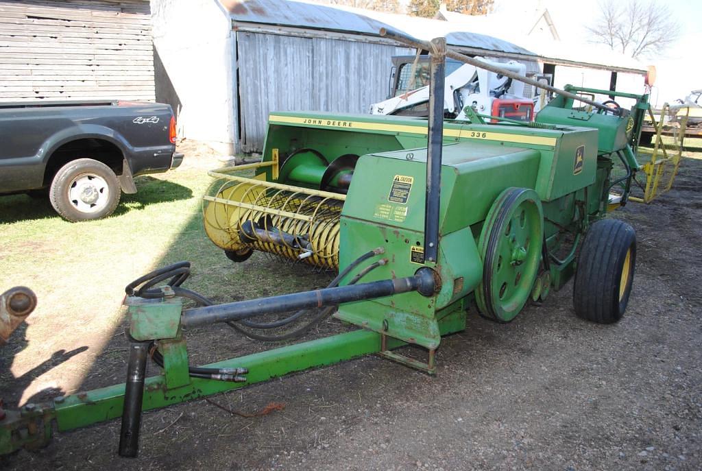 Image of John Deere 336 Primary image