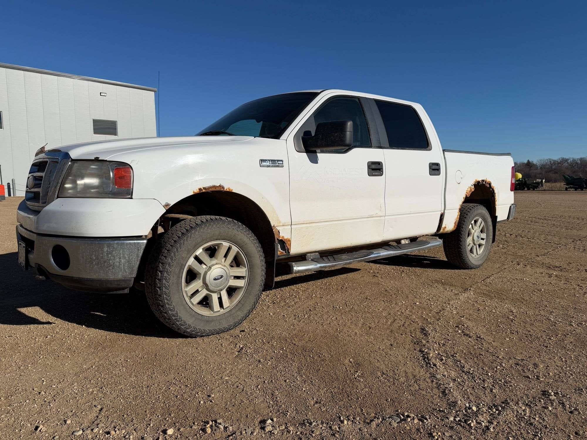 2008 Ford F-150 Equipment Image0