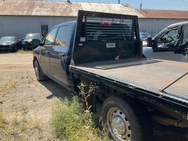 Image of Dodge Ram 2500 equipment image 4