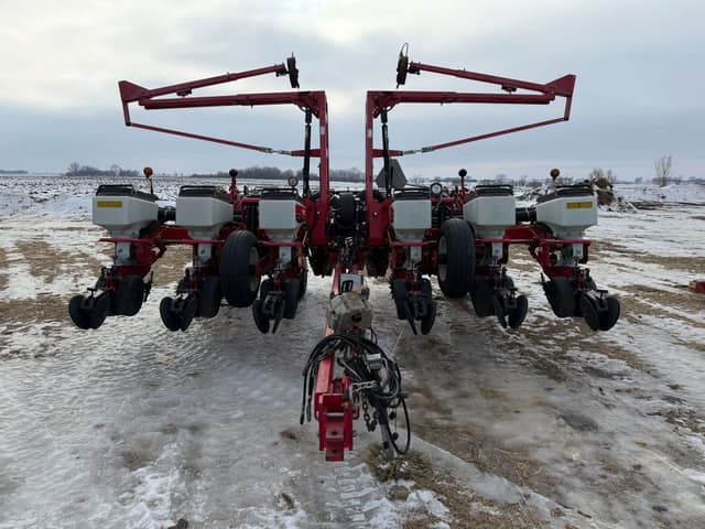 Image of White 8222 equipment image 2